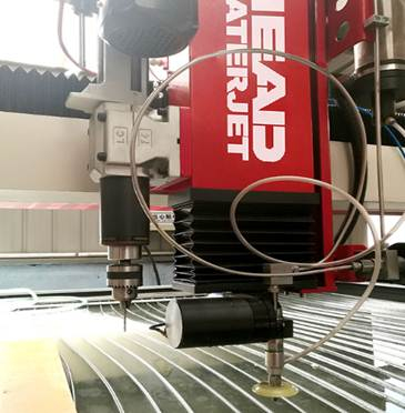 Máquina de corte de jato de água opcional